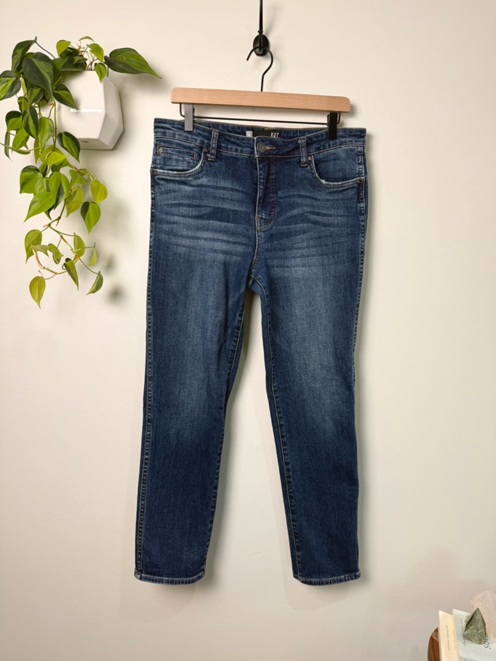 Kut from the Kloth Catherine Fab Ab Boyfriend High Rise Jeans Size 8 Casual